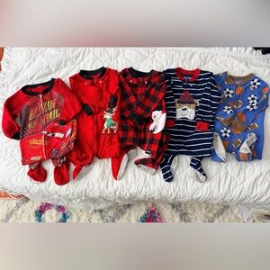 Footed fleece pajamas